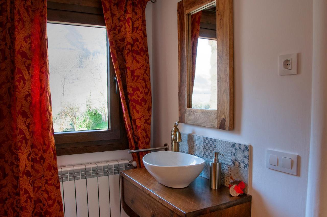 Casa Pinana Villa Anciles Екстериор снимка